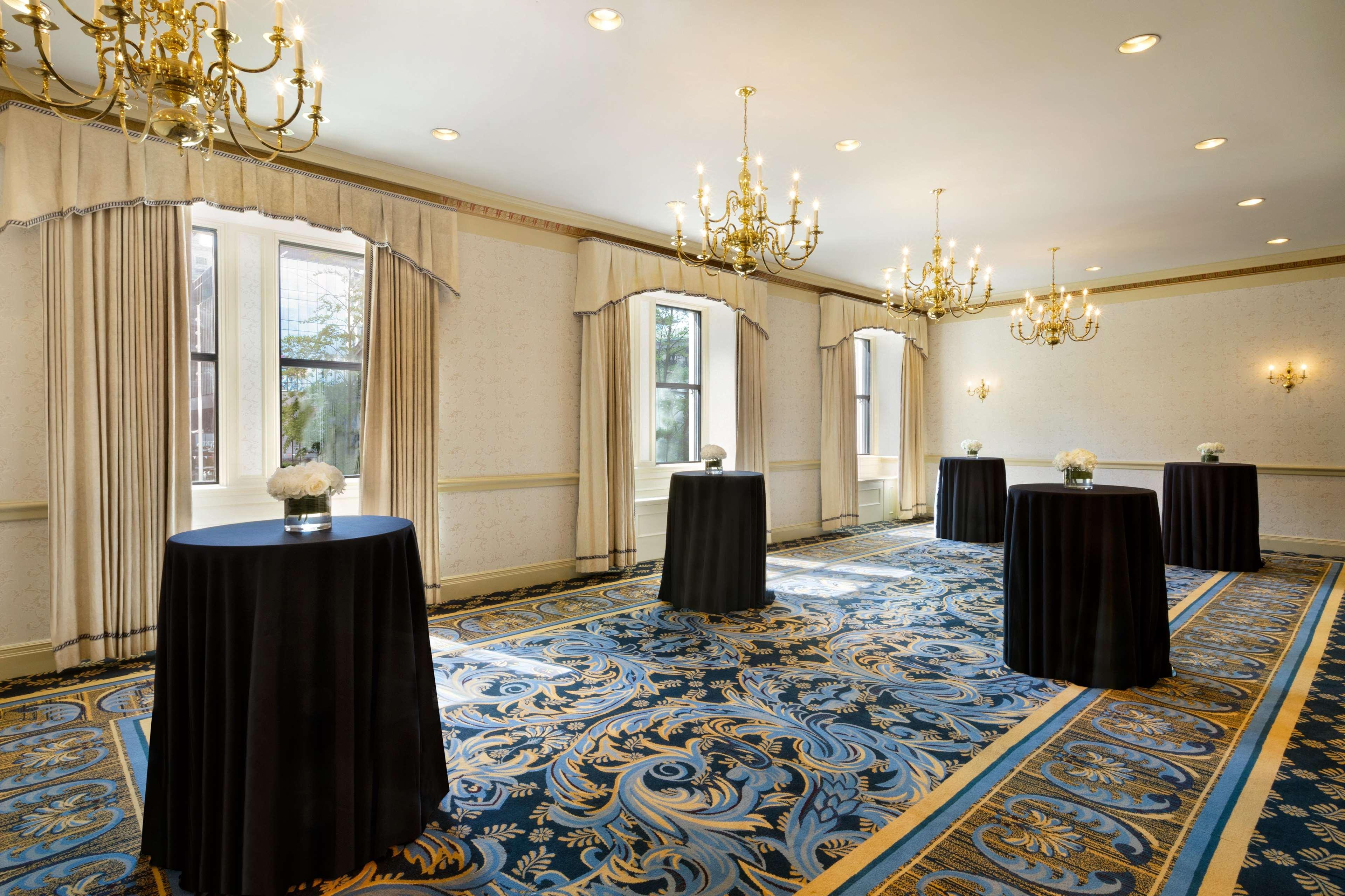 Fairmont Hotel Ванкувър Екстериор снимка The Westin Boston Seaport District